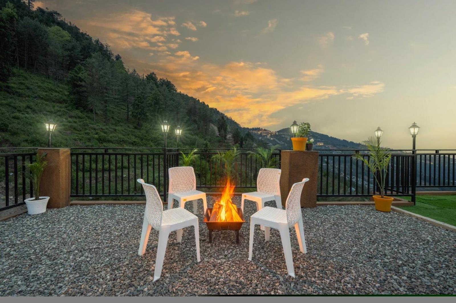 The Countryside Retreat I Vacations I Conference I Mice I Family Events I Open Air Terrace I Sky Bonfire I Kufri By Exotic Stays شيملا المظهر الخارجي الصورة